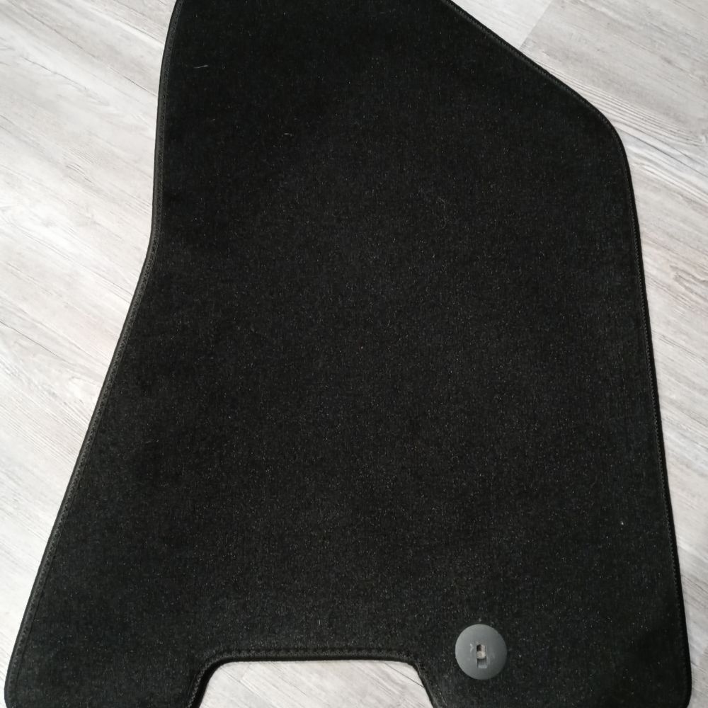💥BRAND NEW Kia floor mats💥 - Picture 2 of 5